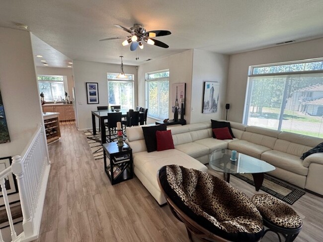 Foto del edificio - Large and lovely 3Bd home in the Tahoe Key...