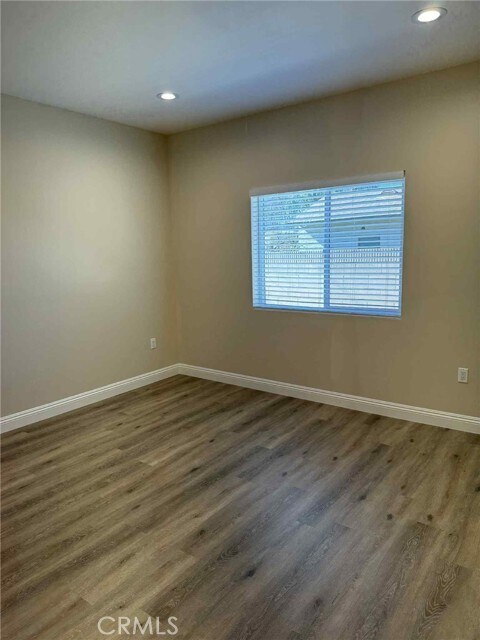 Foto del edificio - 321 N Foxdale Ave