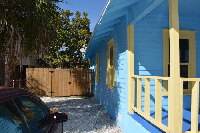 Foto del edificio - 2919 Fairfield Ave S