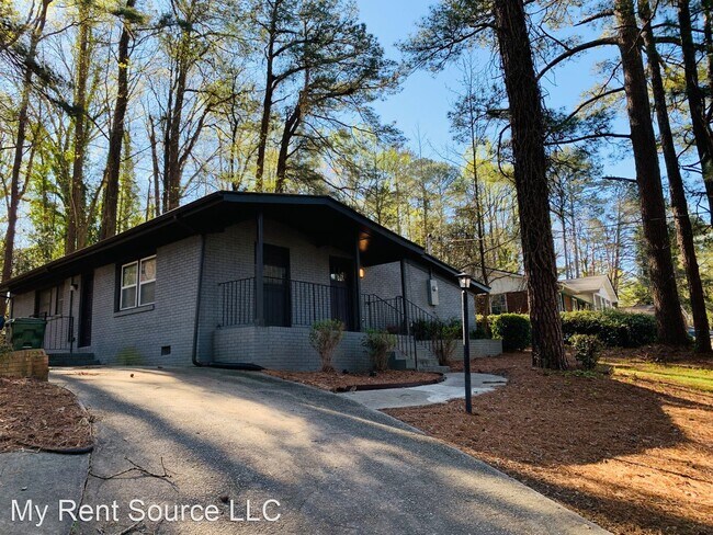 Building Photo - 3 br, 2 bath House - 2489 Colorado Trail SW