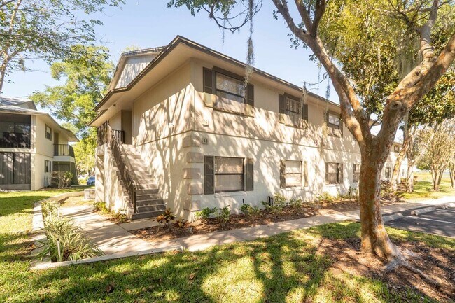 Foto del edificio - 14 Santiago Ct