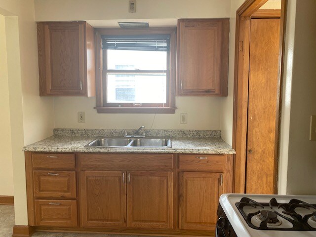 Building Photo - 5178 Erwin St