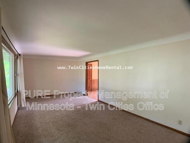 Building Photo - 9306 Blaisdell Ave S