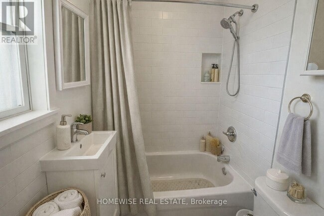 Building Photo - 1 Triller Ave