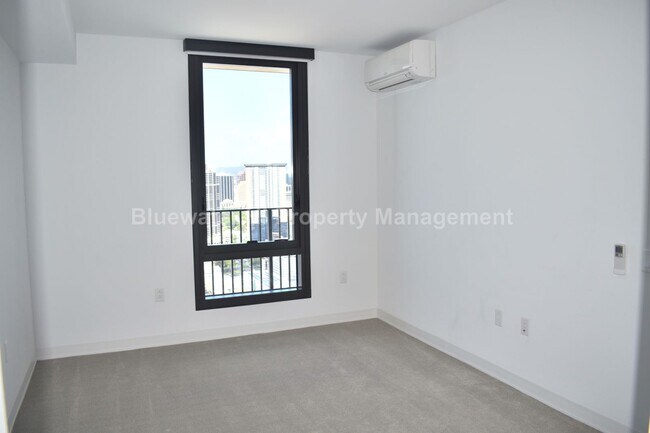 Foto del edificio - 987 Queen St