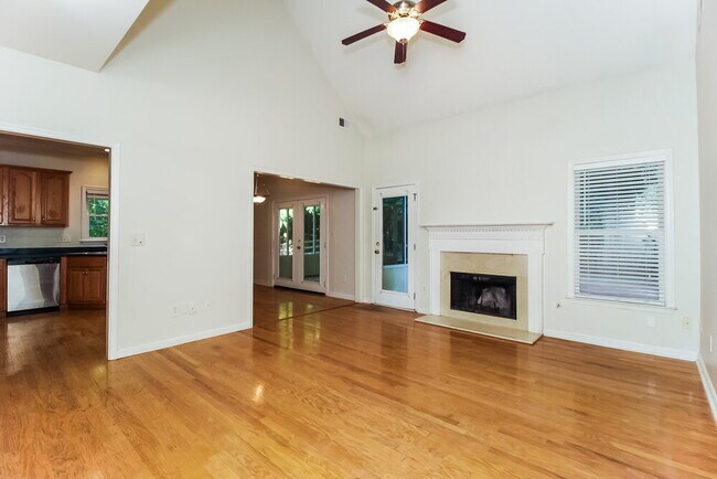 Foto del edificio - 58 Yosemite Ln