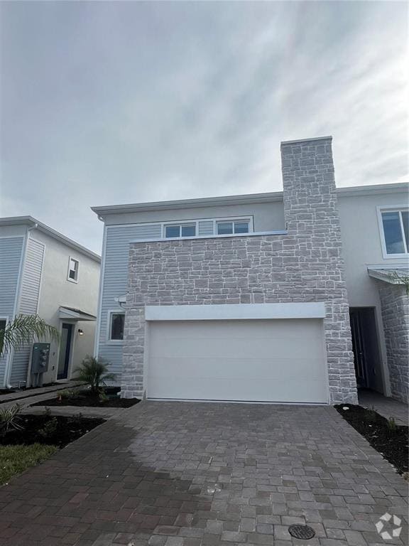 Building Photo - 280 Nine Iron Dr