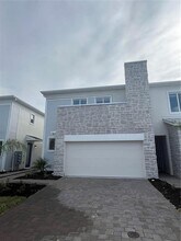 Building Photo - 280 Nine Iron Dr