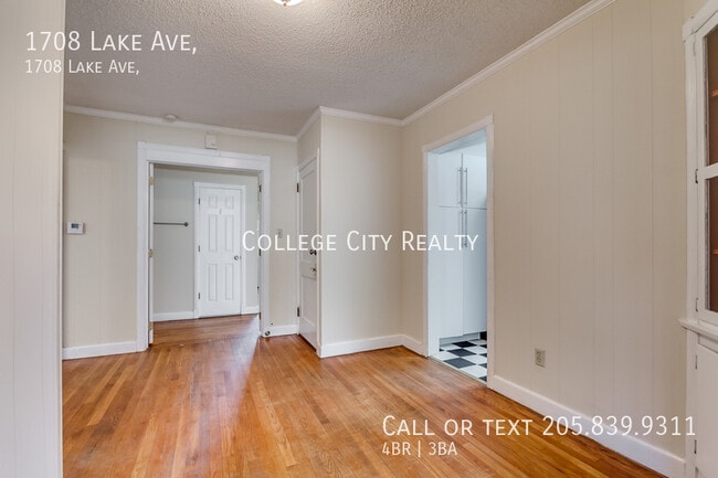 Foto del edificio - 1708 Lake Ave
