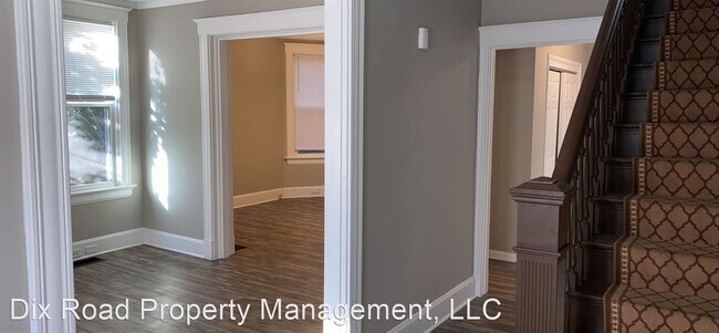 Building Photo - 3 br, 1.5 bath House - 2009 Ryan Avenue,