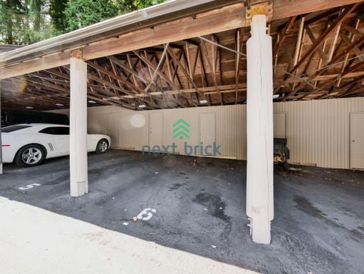 Foto del edificio - Charming 2 Beds and 1 Bath Condo Available for Rent!