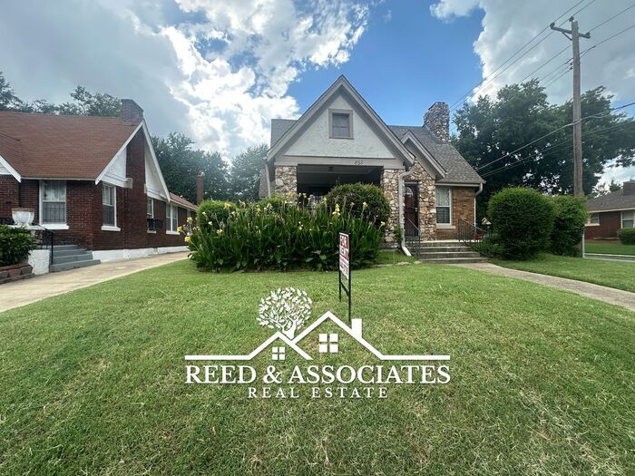 Primary Photo - 1 Bedroom in Midtown!