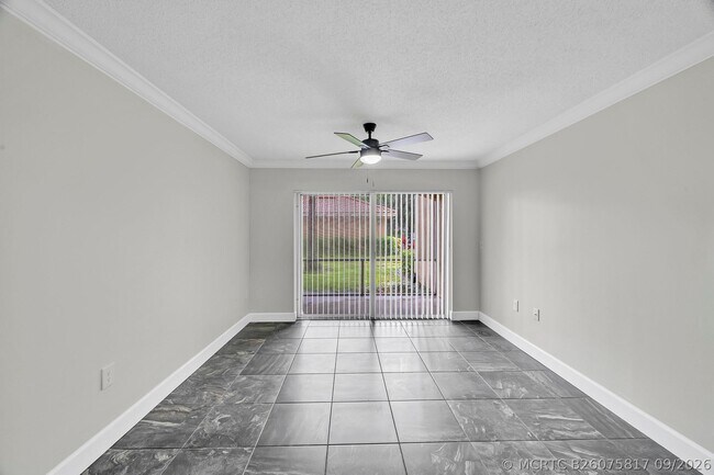 Foto del edificio - 3606 NW Adriatic Ln
