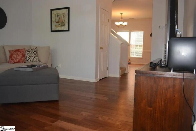 Foto del edificio - 254 Hadley Commons Dr