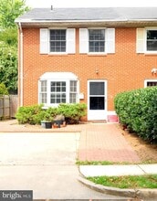 Building Photo - 508 E Windsor Ave