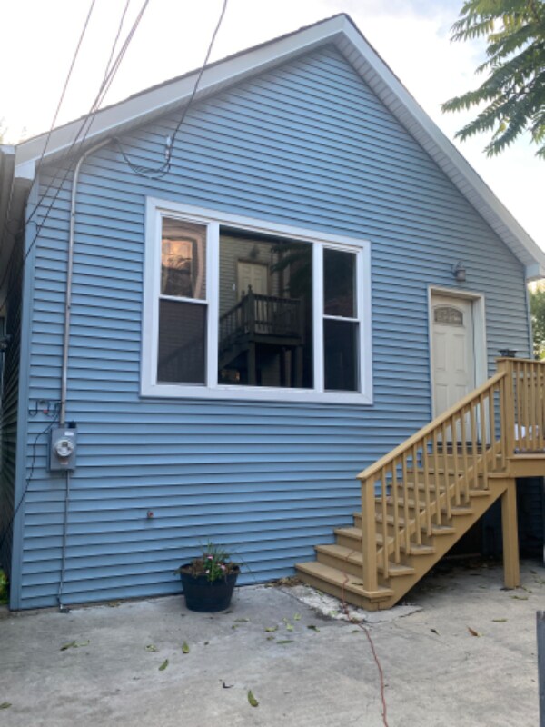Foto principal - 1620 N Rockwell St