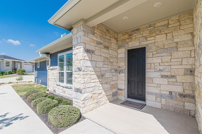 Foto del edificio - 112 Diving Crst Cv