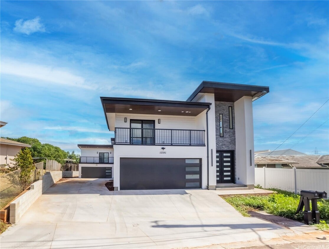 Photo - 1091 Pu?u ?Alani Way (Pearl City, HI)