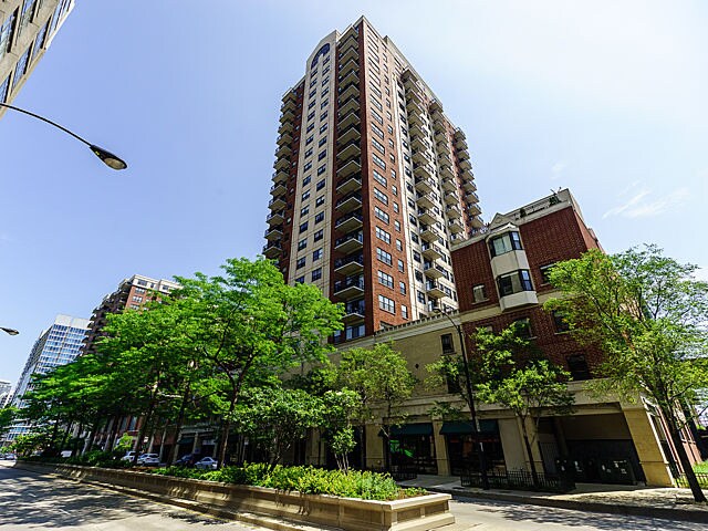 Foto principal - 1529 S State St