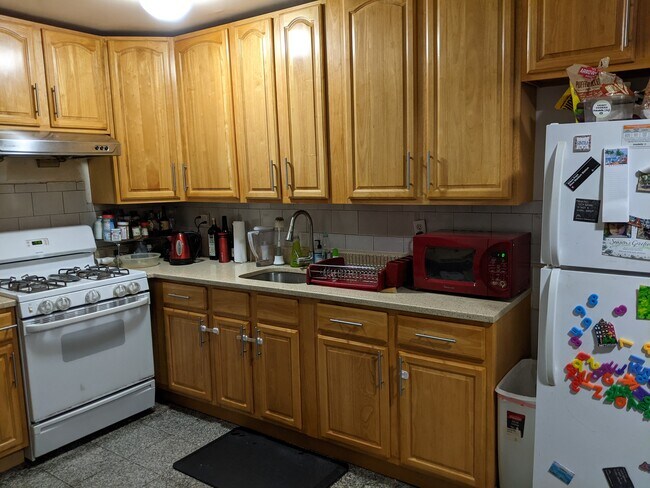 Foto del edificio - 5009 38th St