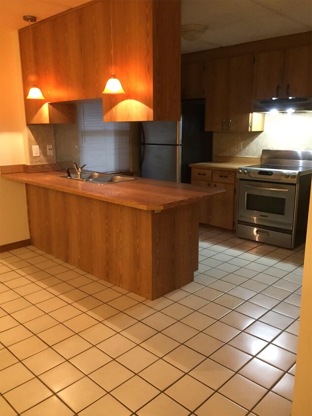 1662 Spring Garden Ct, Holly Hill, FL 32117 Townhome Rentals in Holly