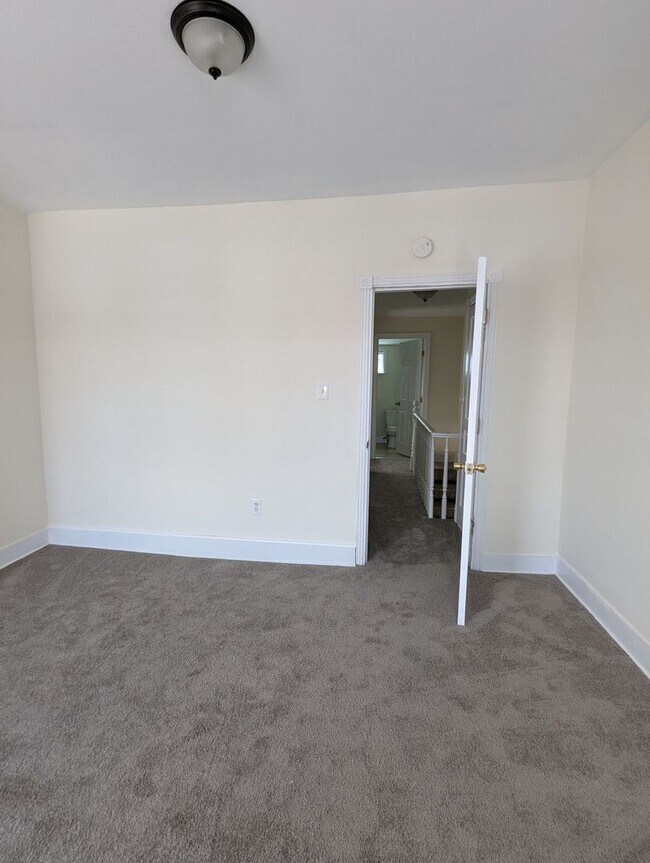 Building Photo - Spacious 2-Bedroom Home on Quiet Block – A...