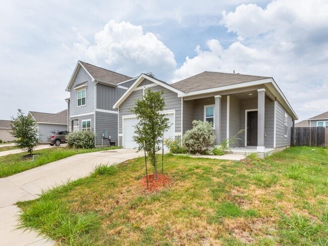 Building Photo - 14224 Jeannette Rankin Rd