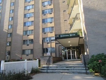Foto principal - 1025 Hancock St
