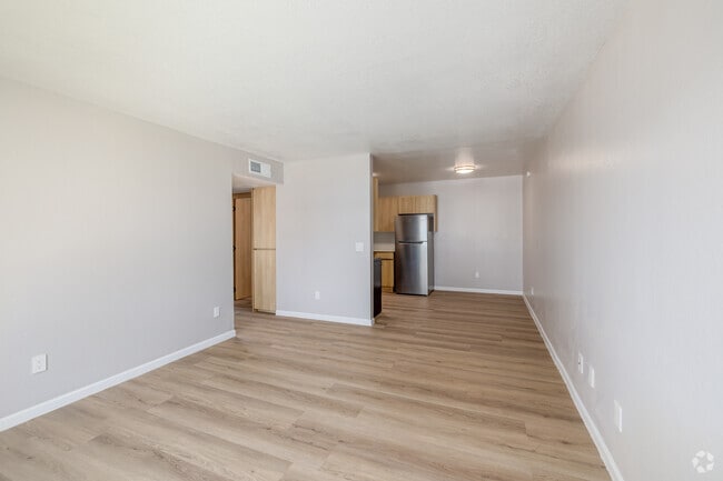 2BR, 1BA - 750SF - Living Room - SAN MIGUEL TOWN