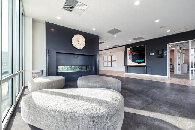 Lobby - Meadowbrook Millcreek Apartments