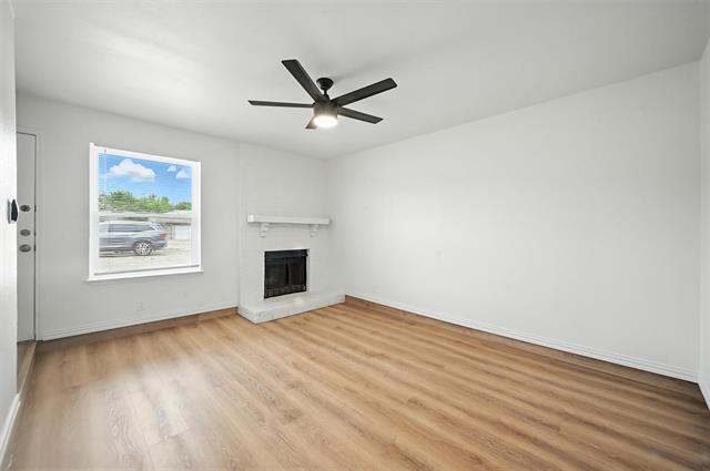Foto del edificio - 730 Bluebonnet Dr