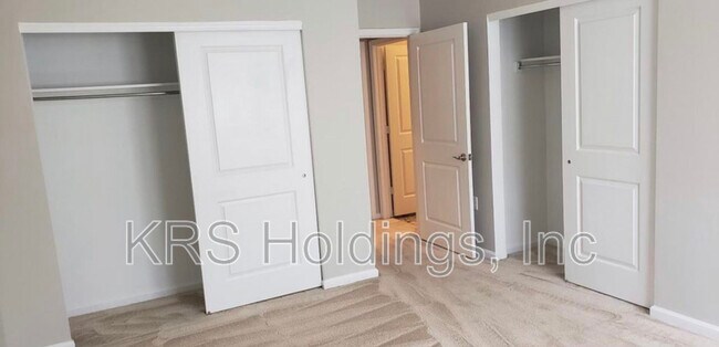 Building Photo - 4316 Hillingdon Bend