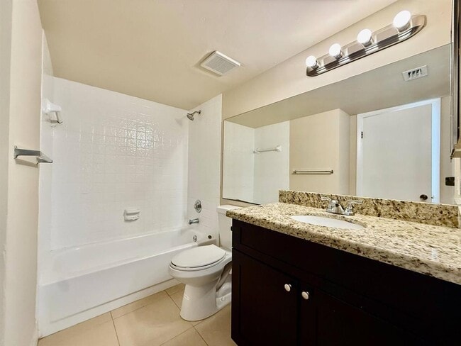 Foto del edificio - 9901 Westview Dr