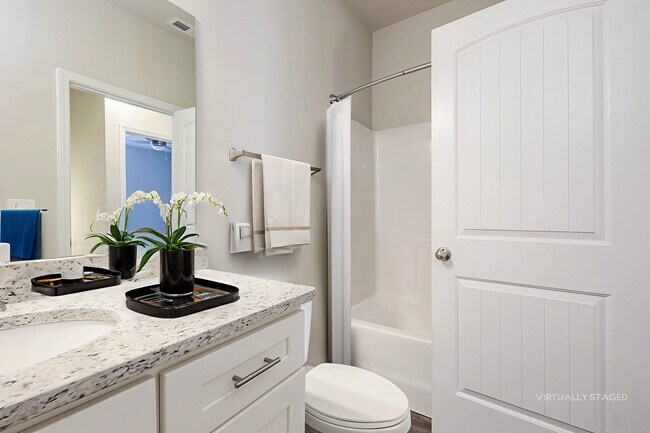 Foto del edificio - 240 Riley Cir