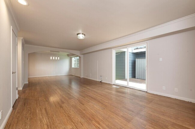 Foto del edificio - 605 Highland Ave