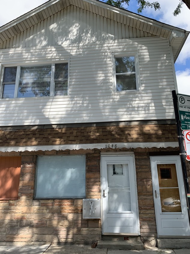 Primary Photo - 1048 W Taylor St