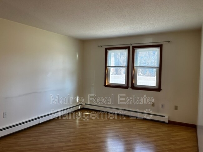Building Photo - 9 Hanover Pl