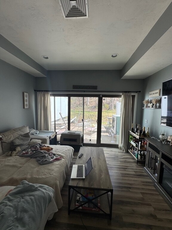 Foto del edificio - 326 Sterling St