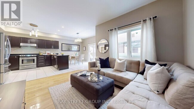 Photo du bâtiment - 7229 Dime Crescent