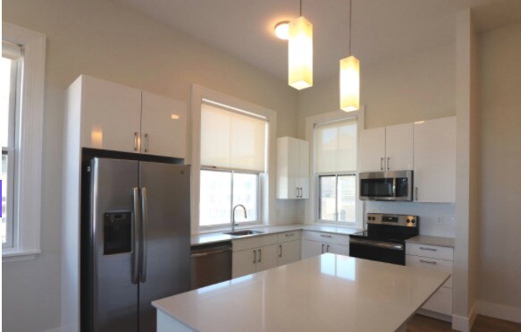 Foto del edificio - 198 Washington St