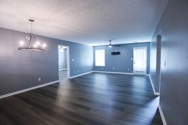 Foto del edificio - 209 Elkhorn Green Pl