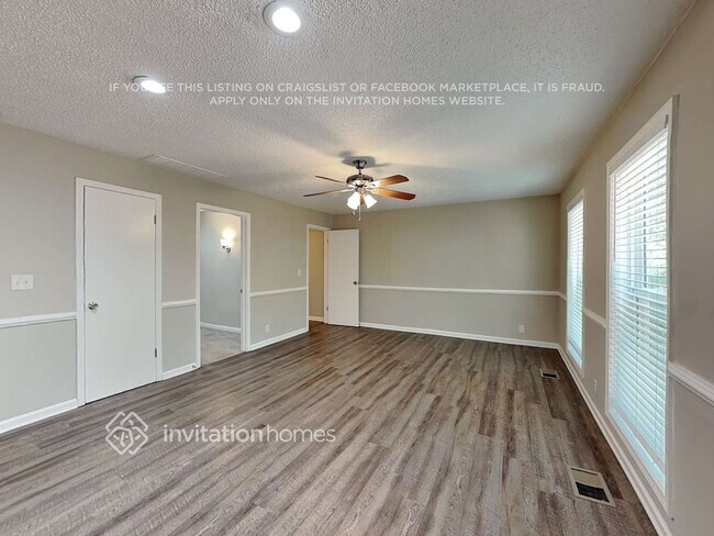 Foto del edificio - 5789 Chisholm Trail SW