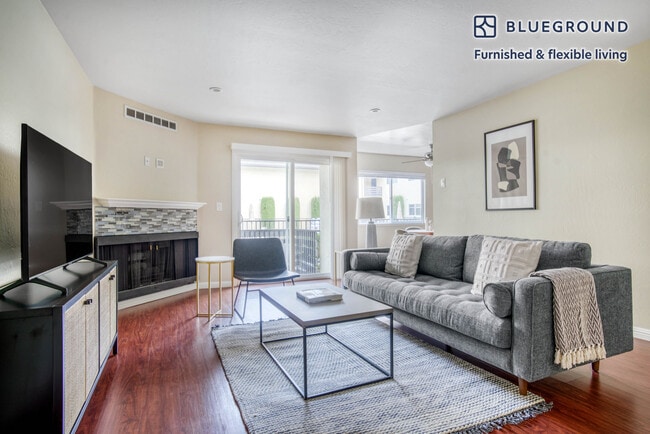 Building Photo - 235 Arlington Rd