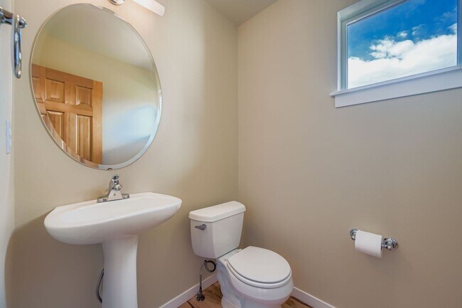 Building Photo - Charming 3-Bedroom Home in Prime Boulder L...