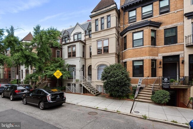 Building Photo - 1756 Corcoran St NW