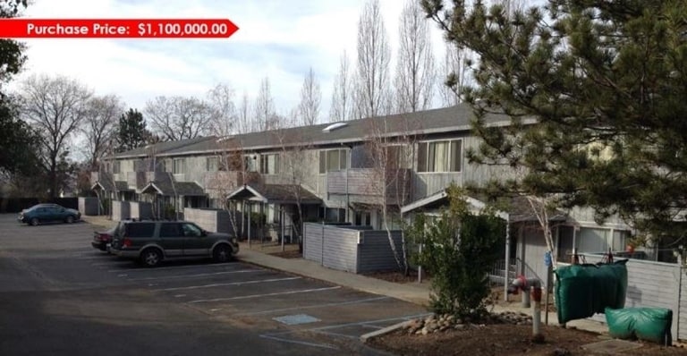 Primary Photo - The Summit Apartments