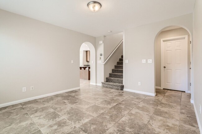 Building Photo - MOVE IN READY! | GORGEOUS 3-Bedroom, 3-Bat...