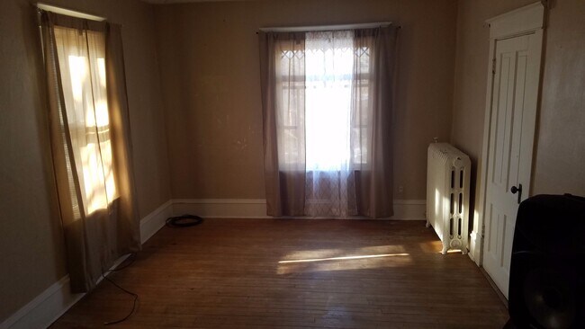 Foto del edificio - Willmar 2/1 Upper apt available.  Great lo...