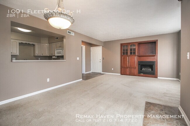 Building Photo - 1091 Fleetwood Dr