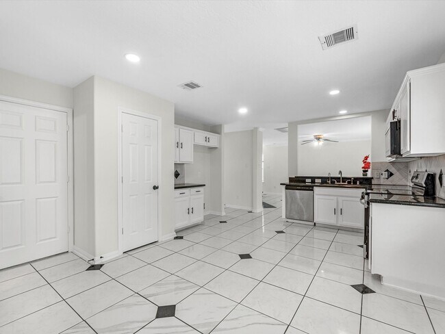 Foto del edificio - 15118 Gaines Meadow Ct